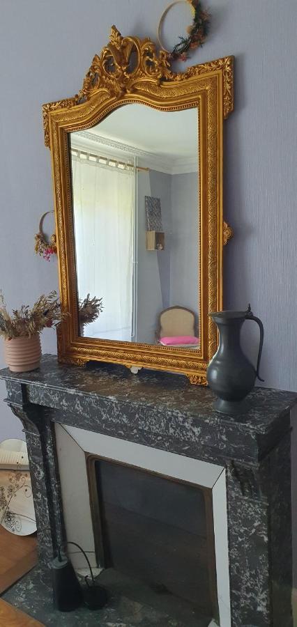 La Petite Porte Verte Bouilland Extérieur photo